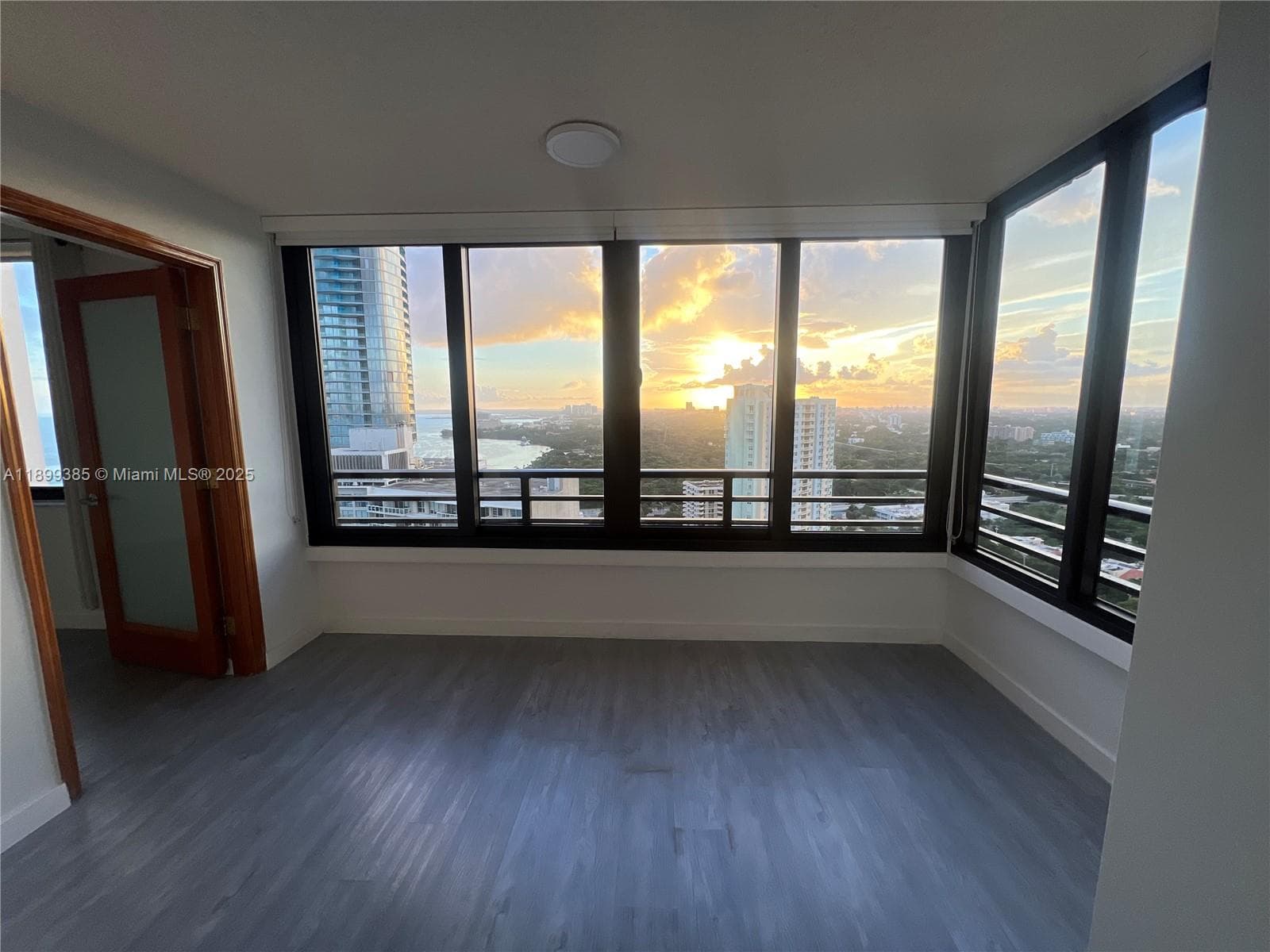 2333 Brickell Ave, Miami FL 33129 — 3