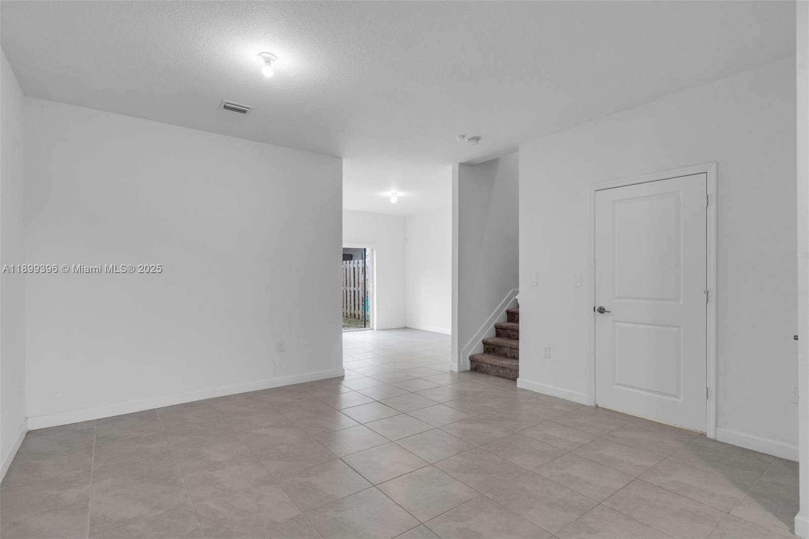 12523 NW 24th Ave, Miami FL 33167 — 6