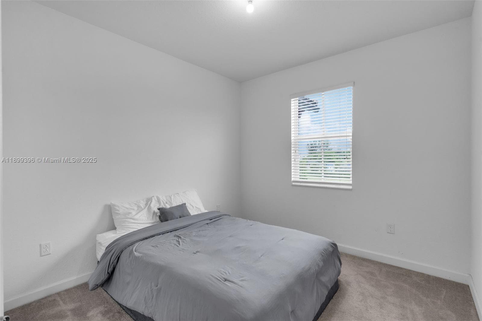 12523 NW 24th Ave, Miami FL 33167 — 16