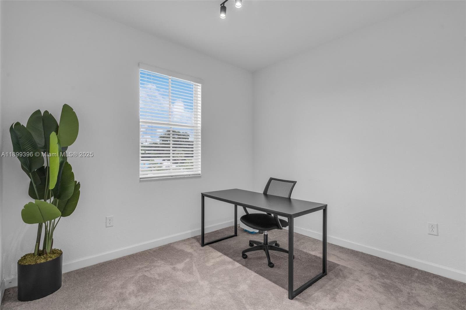 12523 NW 24th Ave, Miami FL 33167 — 14