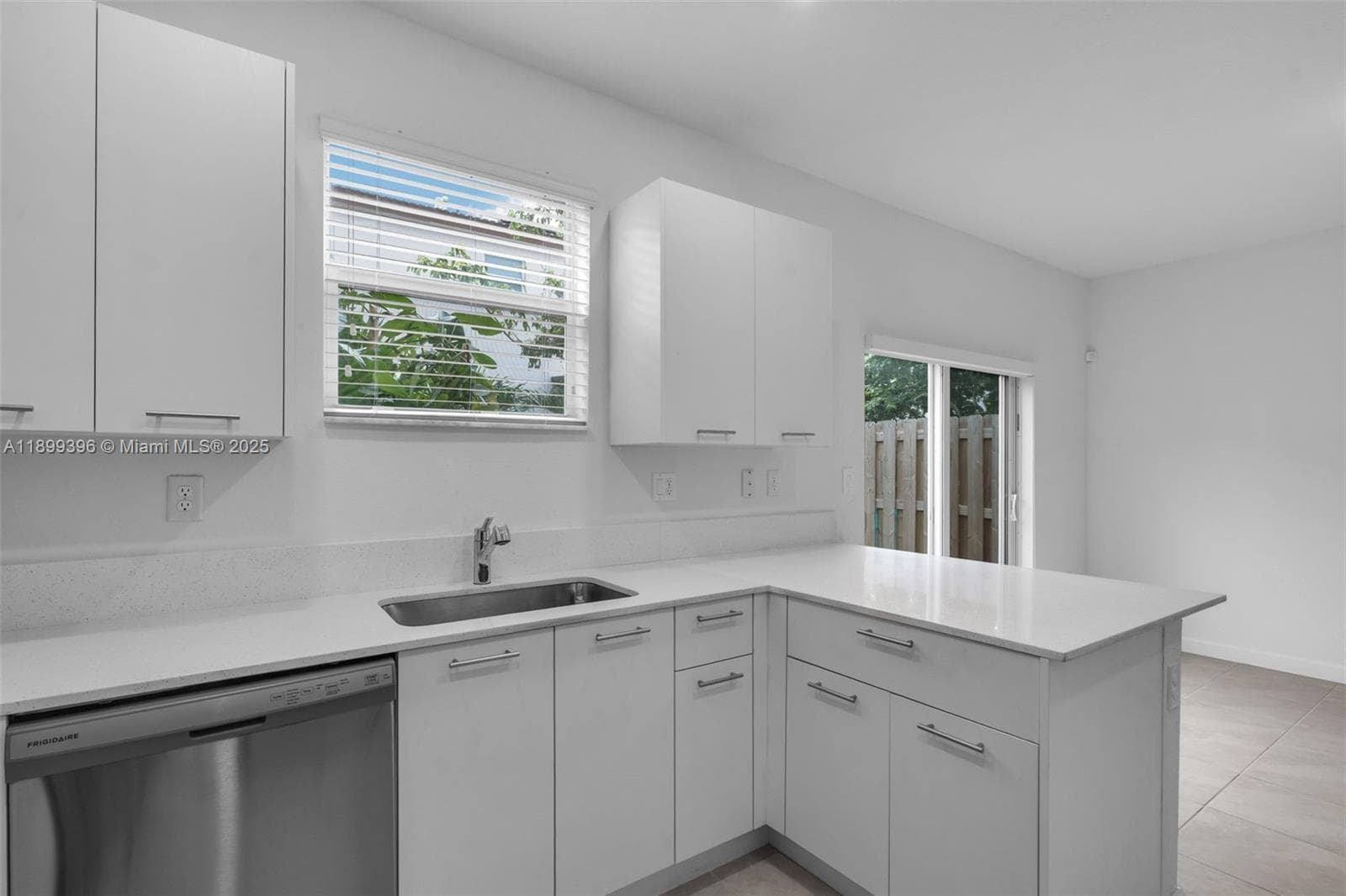 12523 NW 24th Ave, Miami FL 33167 — 11
