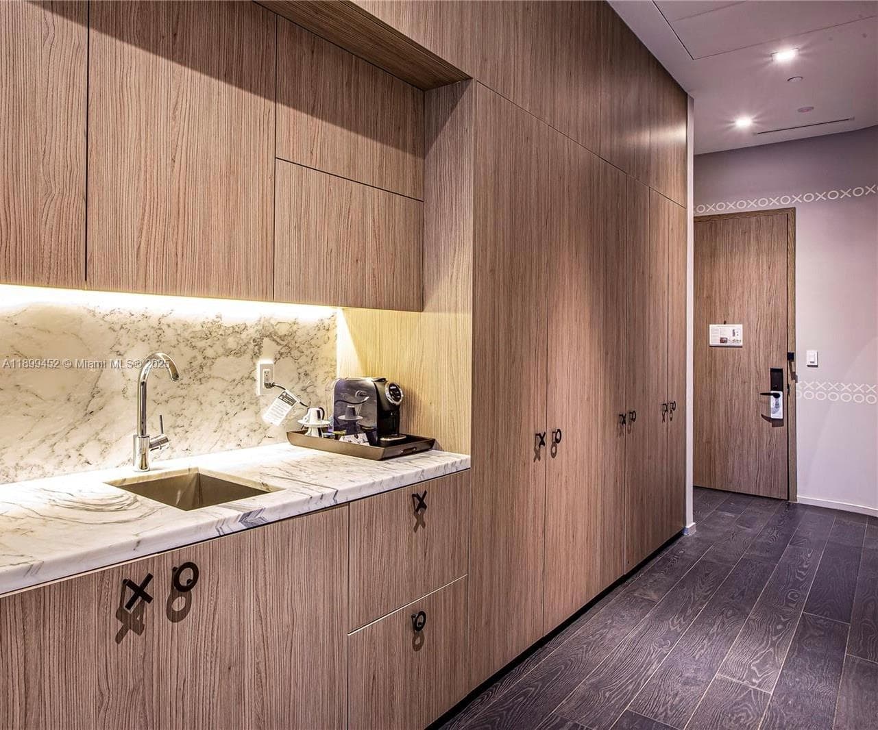 801 S Miami Ave # 611, Miami FL 33130 — 11