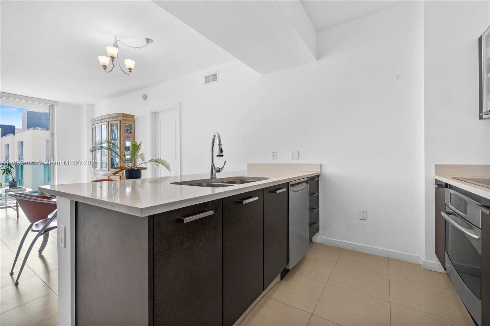 333 NE 24th St # 812, Miami FL 33137 — 3