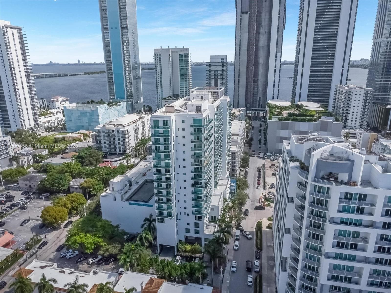 333 NE 24th St # 812, Miami FL 33137 — 29