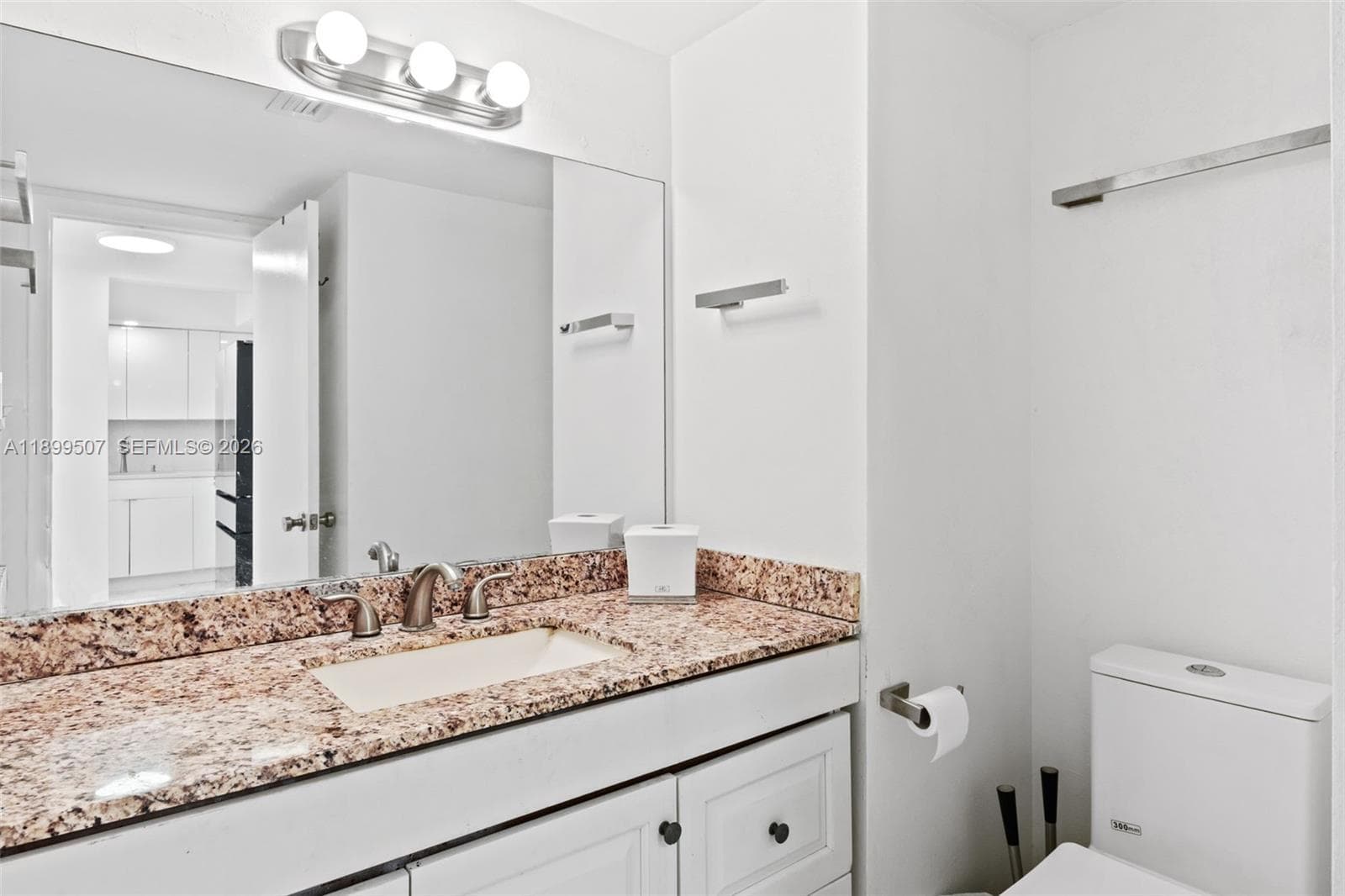 18021 Biscayne Blvd # 1003, Aventura FL 33160 — 10