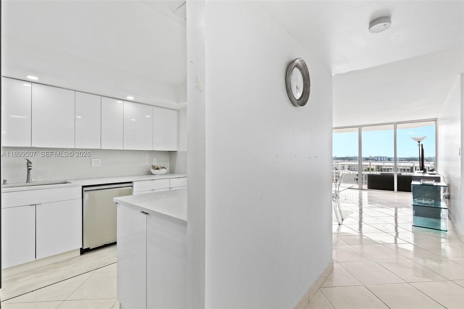 18021 Biscayne Blvd # 1003, Aventura FL 33160 — 4