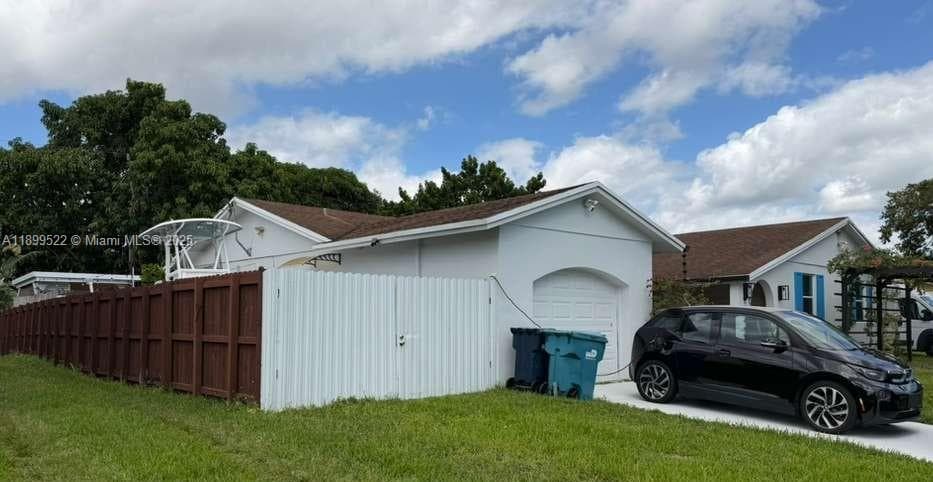 10761 SW 165th St, Miami FL 33157 — 3