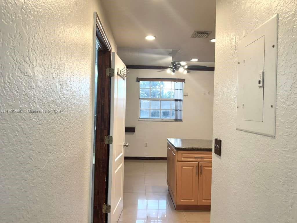 420 E 1st Ave # B204, Hialeah FL 33010 — 4
