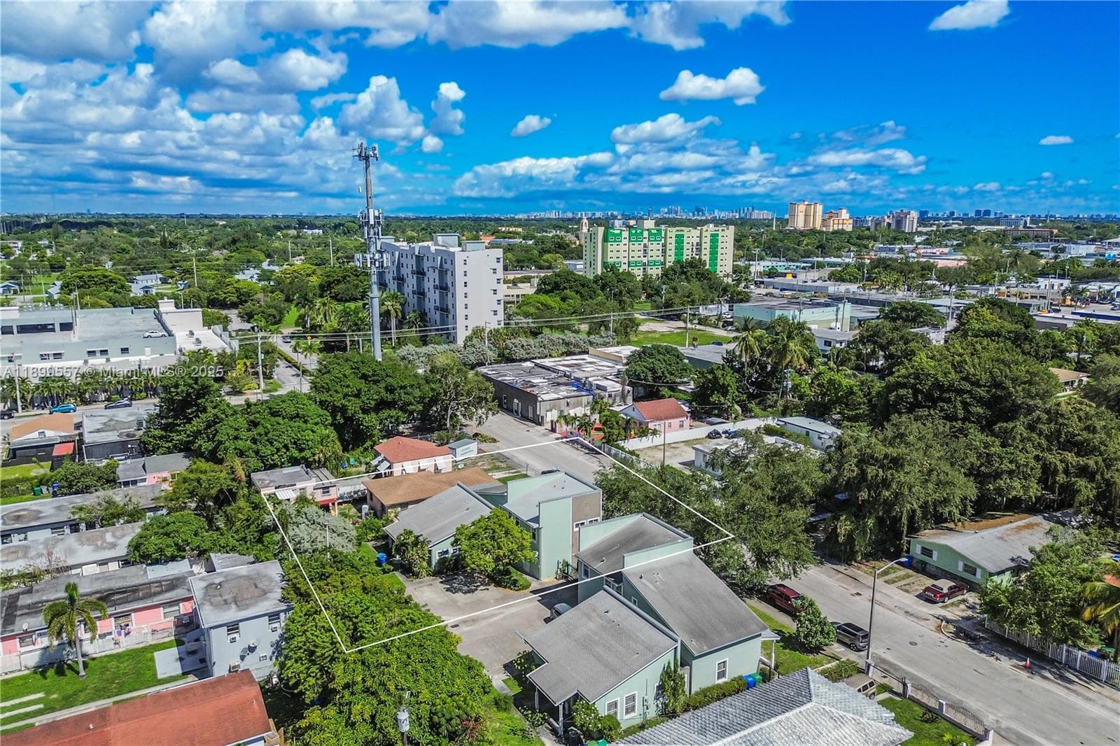 6960 NW 4th Ave # 3, Miami FL 33150 — 16