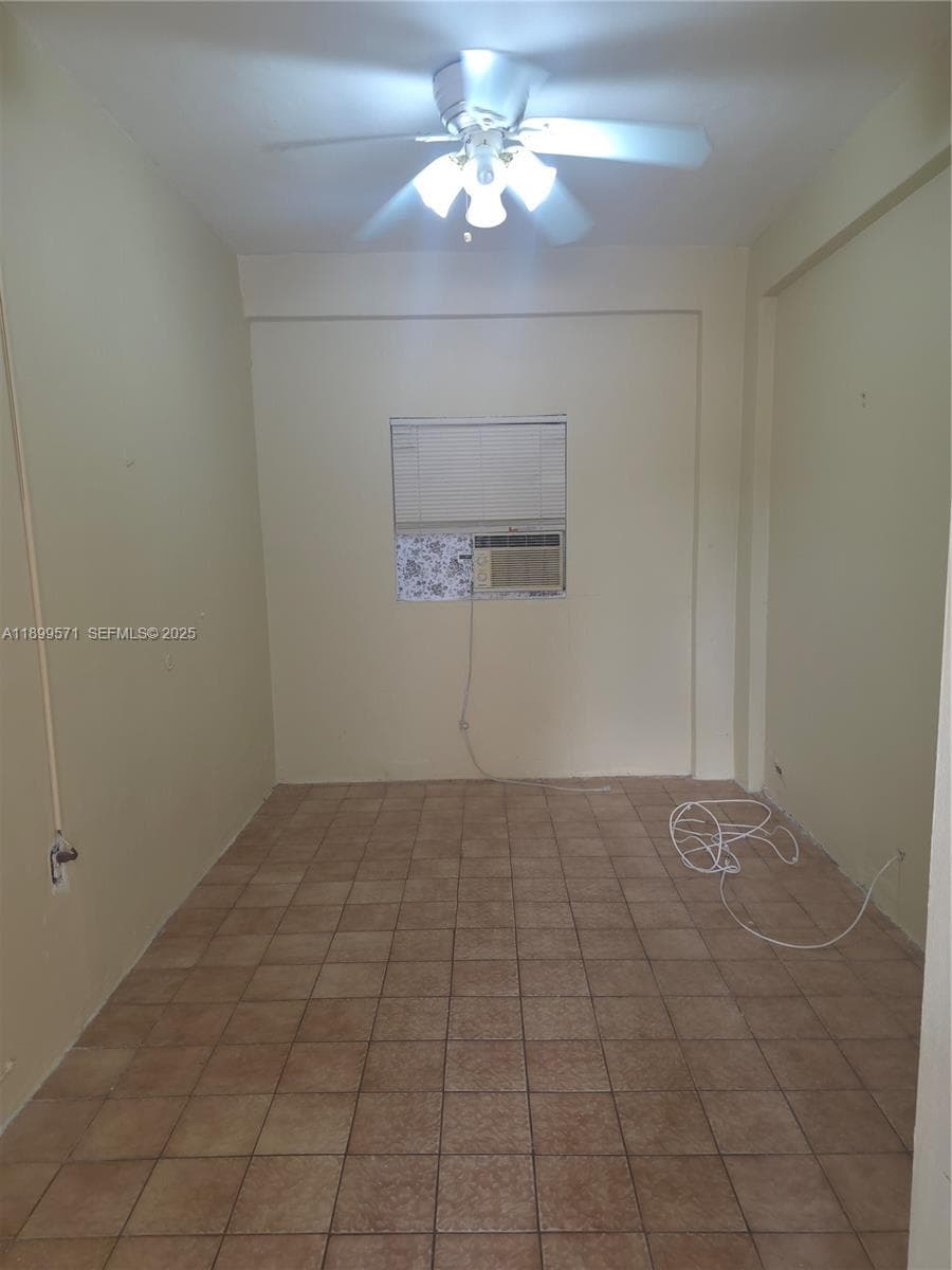 250 NW 63rd Ct, Miami FL 33126 — 25
