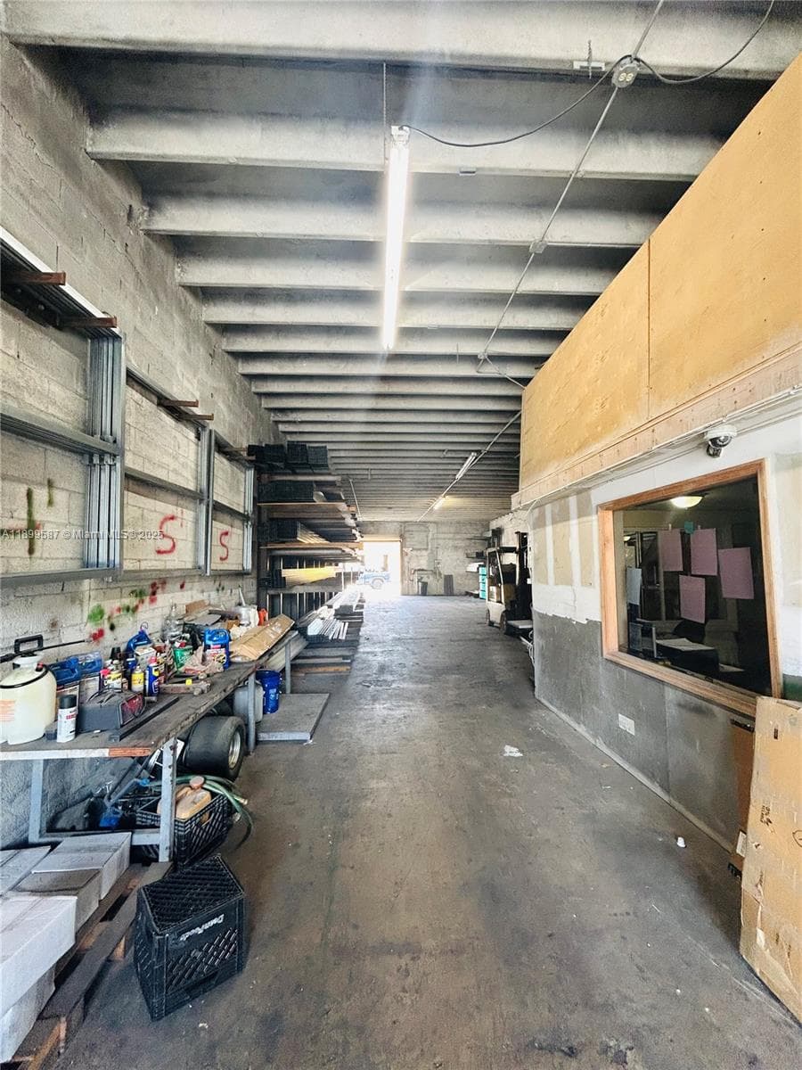 Hialeah, FL — 15