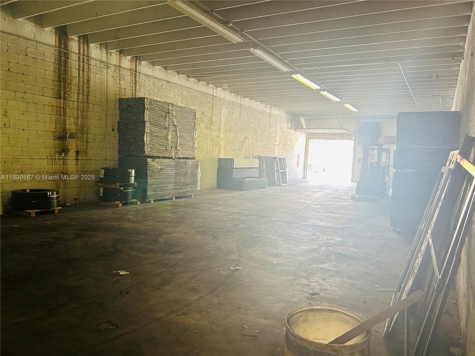 Hialeah, FL — 39