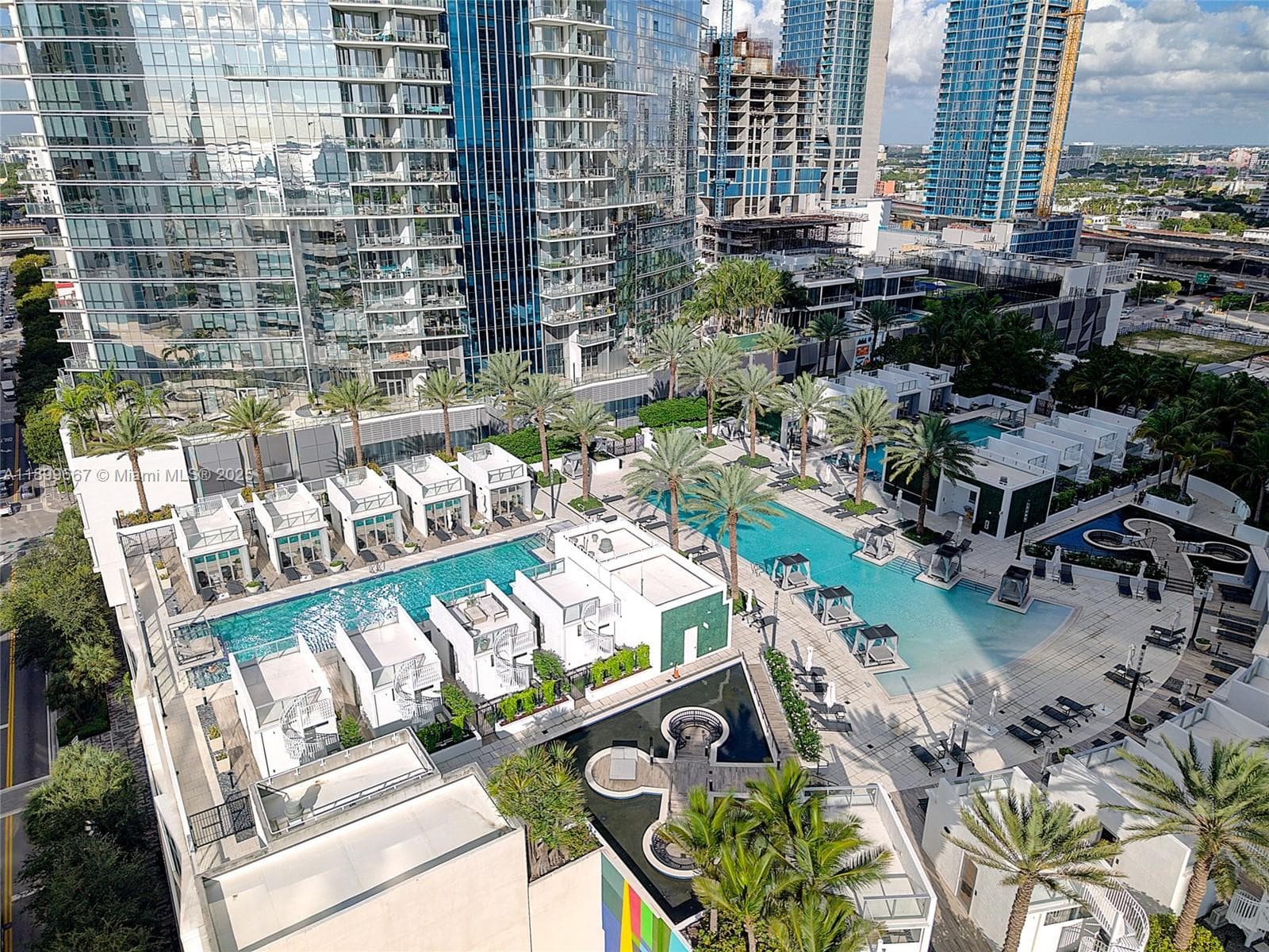 851 NE 1st Ave # 2802, Miami FL 33132 — 47