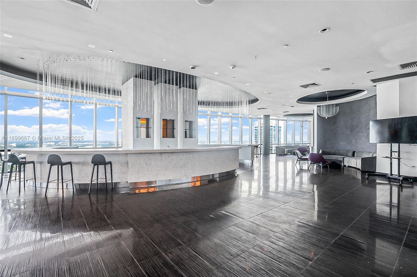 851 NE 1st Ave # 2802, Miami FL 33132 — 43