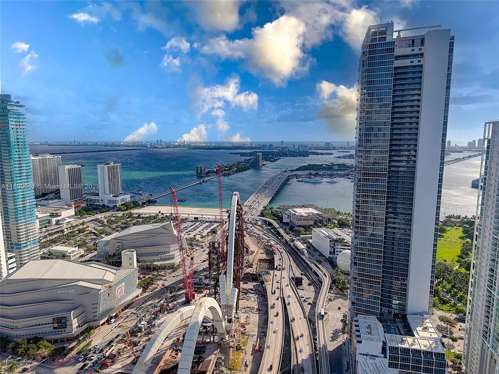 851 NE 1st Ave # 2802, Miami FL 33132 — 53
