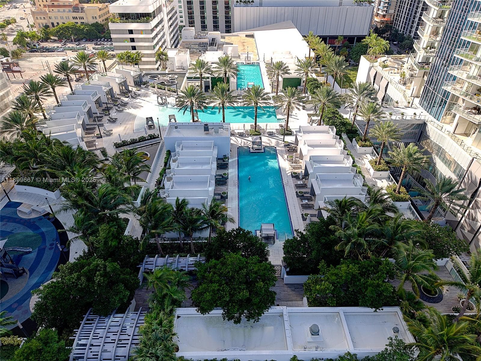 851 NE 1st Ave # 2802, Miami FL 33132 — 55