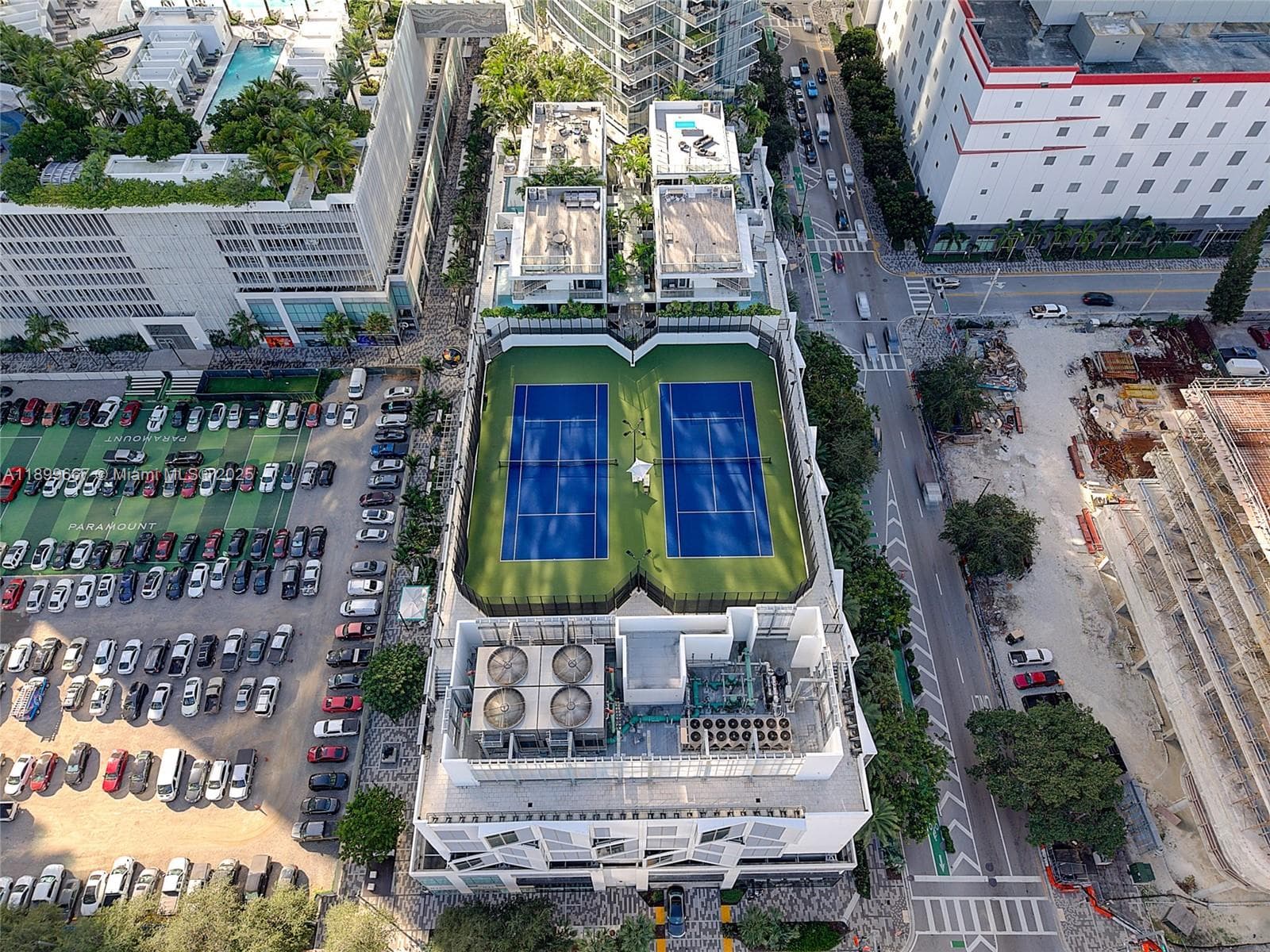 851 NE 1st Ave # 2802, Miami FL 33132 — 54