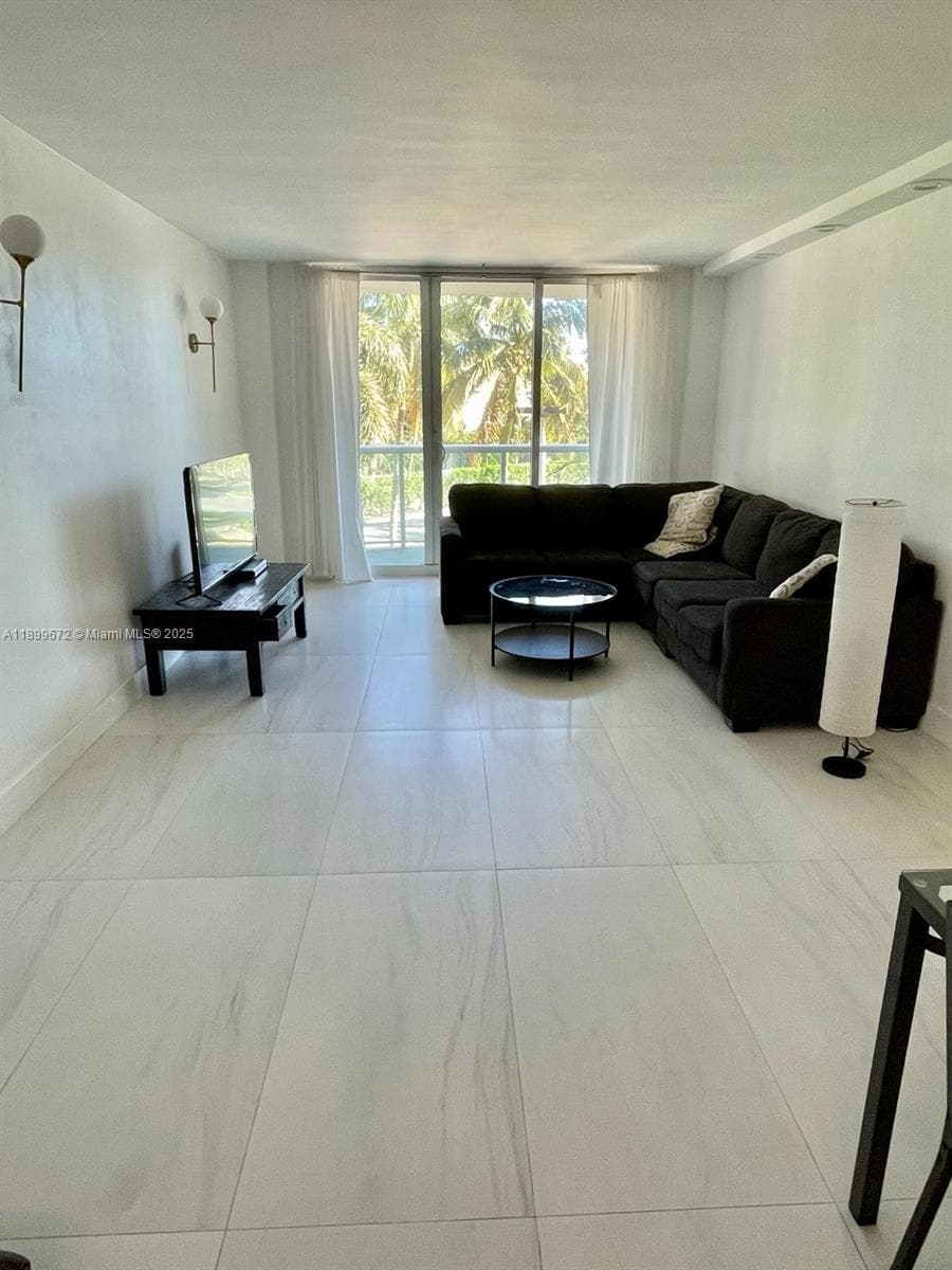 19380 Collins Ave # 224, Sunny Isles Beach FL 33160 — 7