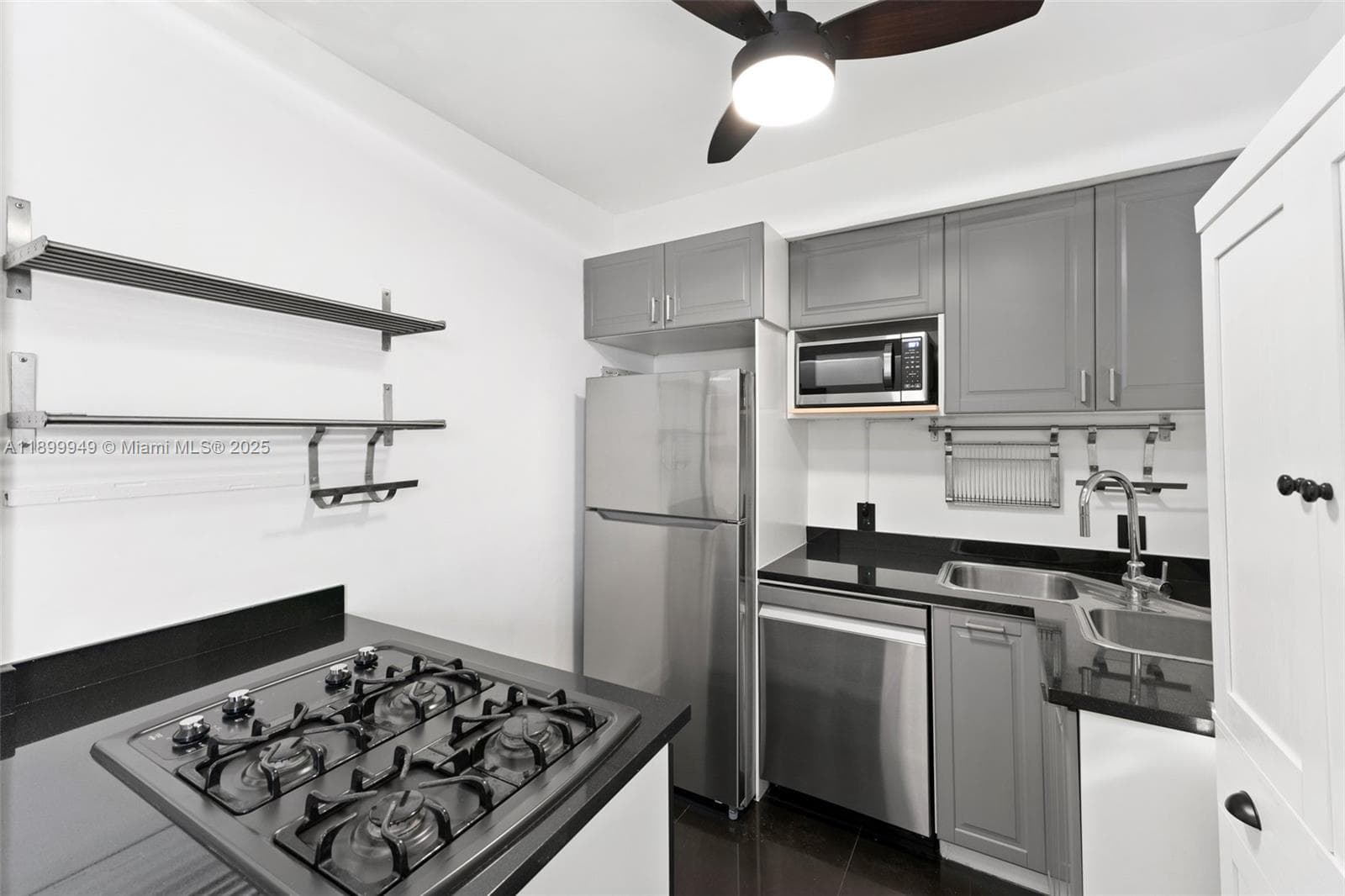1515 WEST AVE # 9, Miami Beach FL 33139 — 15