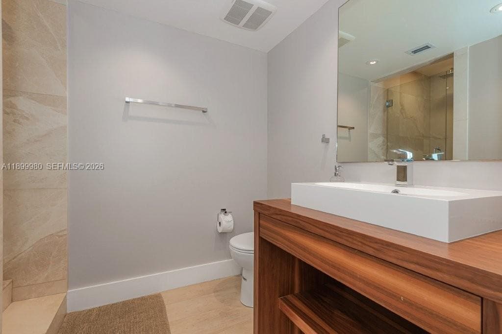 2301 Collins Ave # 738, Miami Beach FL 33139 — 2