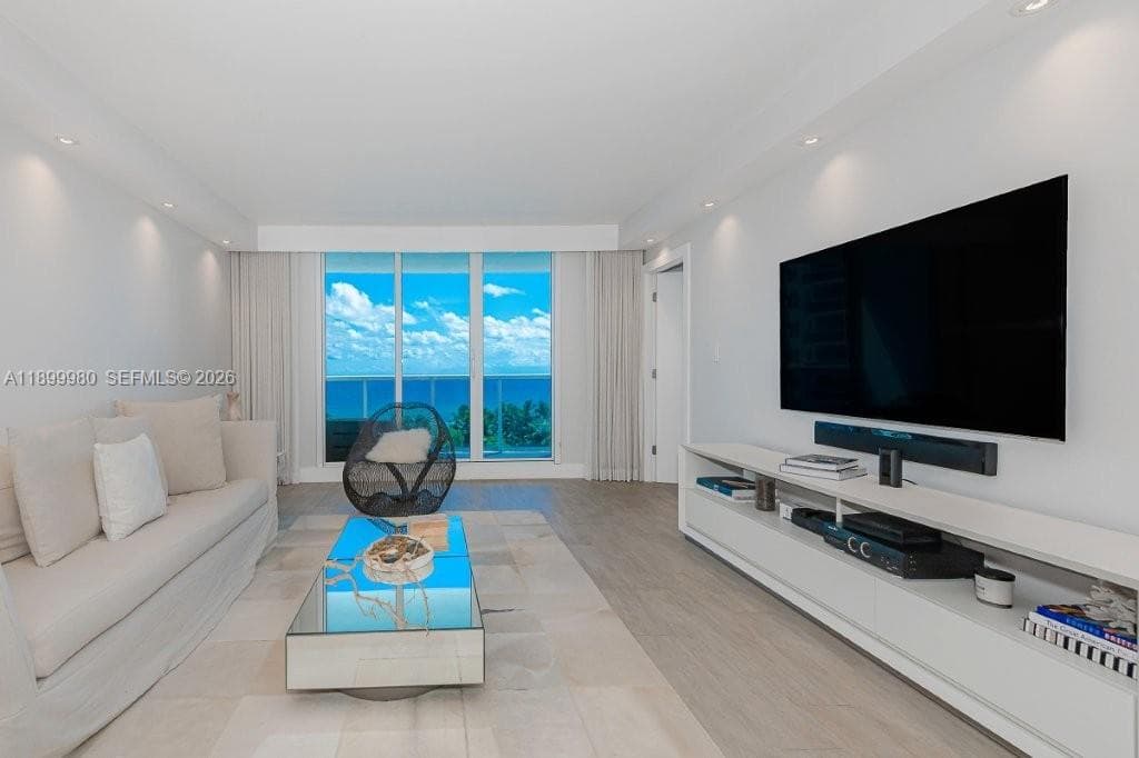 2301 Collins Ave # 738, Miami Beach FL 33139 — 6