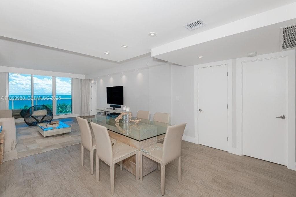 2301 Collins Ave # 738, Miami Beach FL 33139 — 14