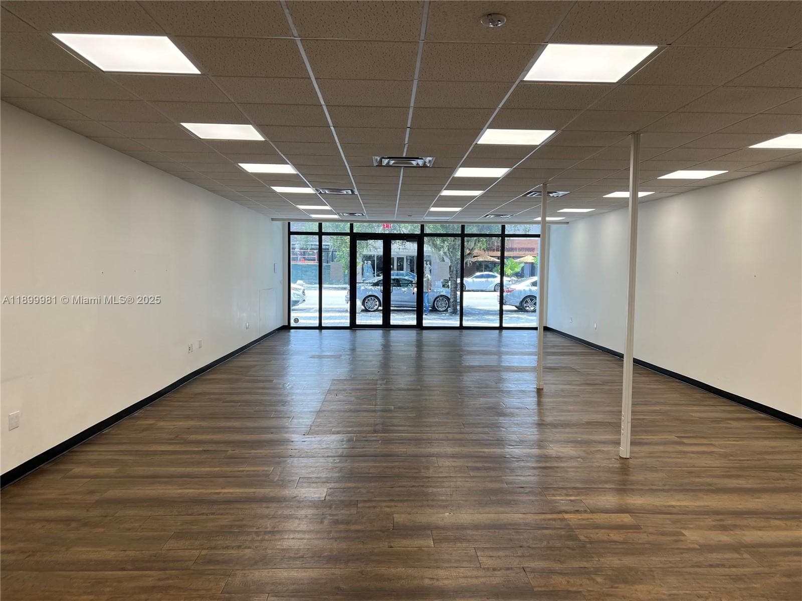 308 Miracle Mile, Coral Gables FL 33134 — 3