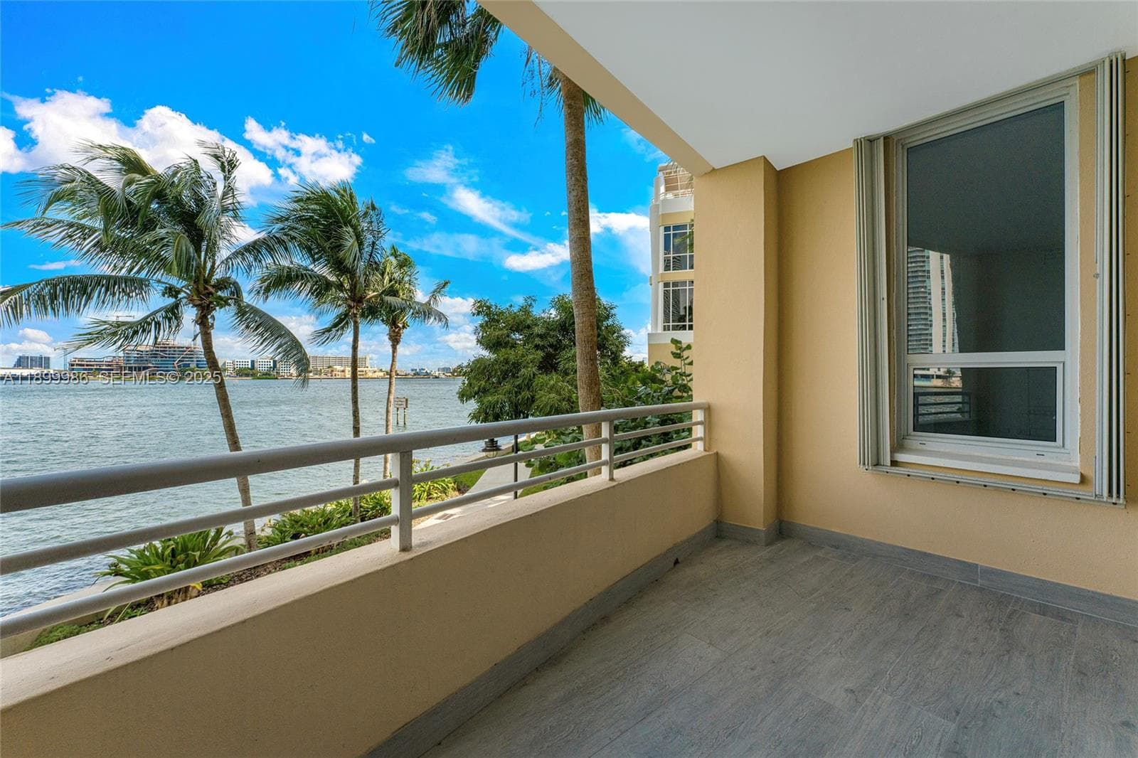 848 Brickell Key Dr # 204, Miami FL 33131 — 26