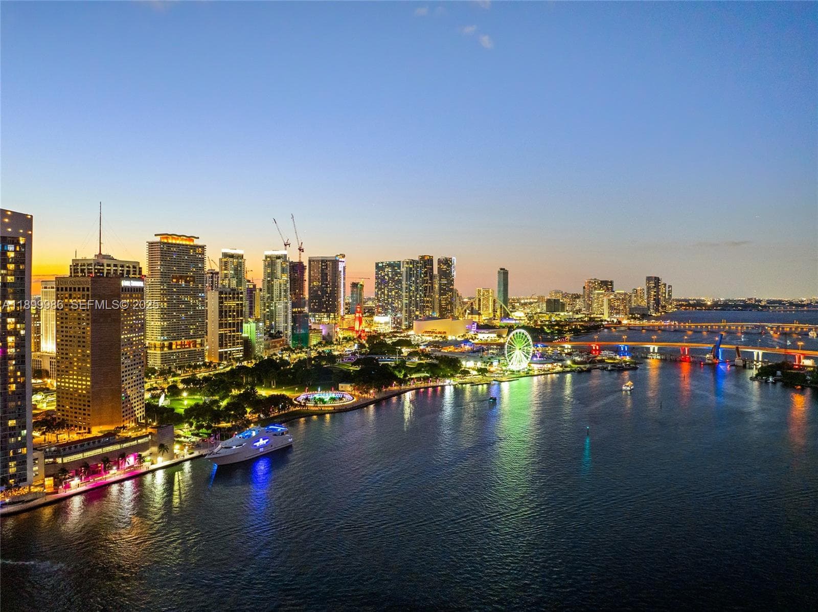 848 Brickell Key Dr # 204, Miami FL 33131 — 49