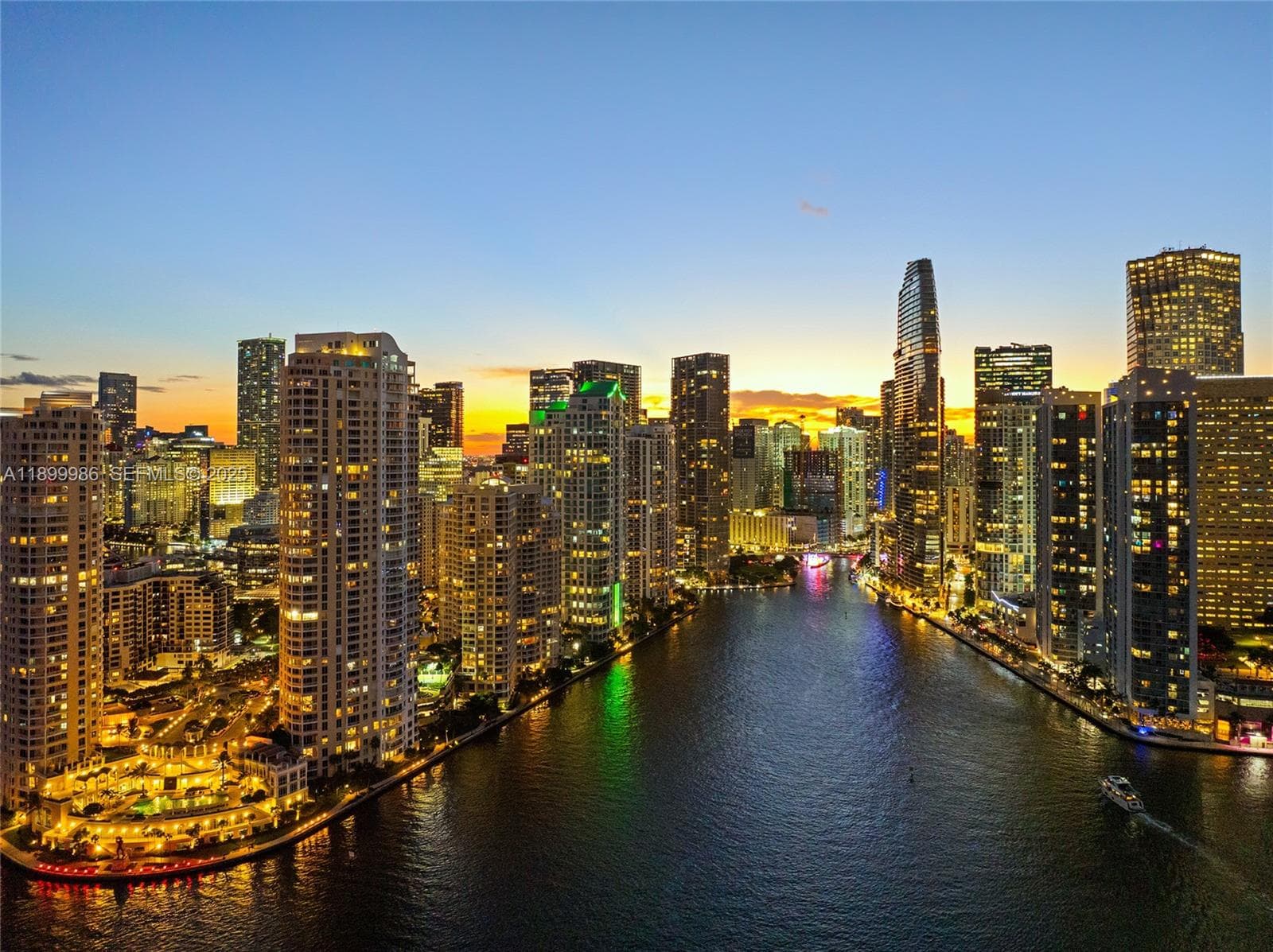 848 Brickell Key Dr # 204, Miami FL 33131 — 8