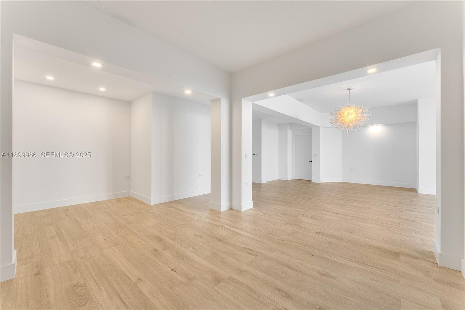 848 Brickell Key Dr # 204, Miami FL 33131 — 21