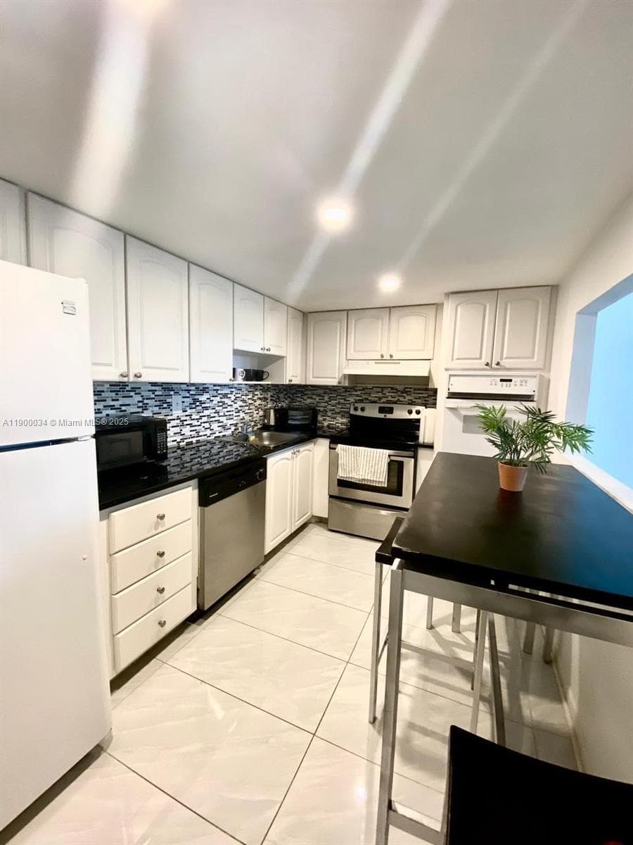 19370 Collins Ave # 415, Sunny Isles Beach FL 33160 — 15