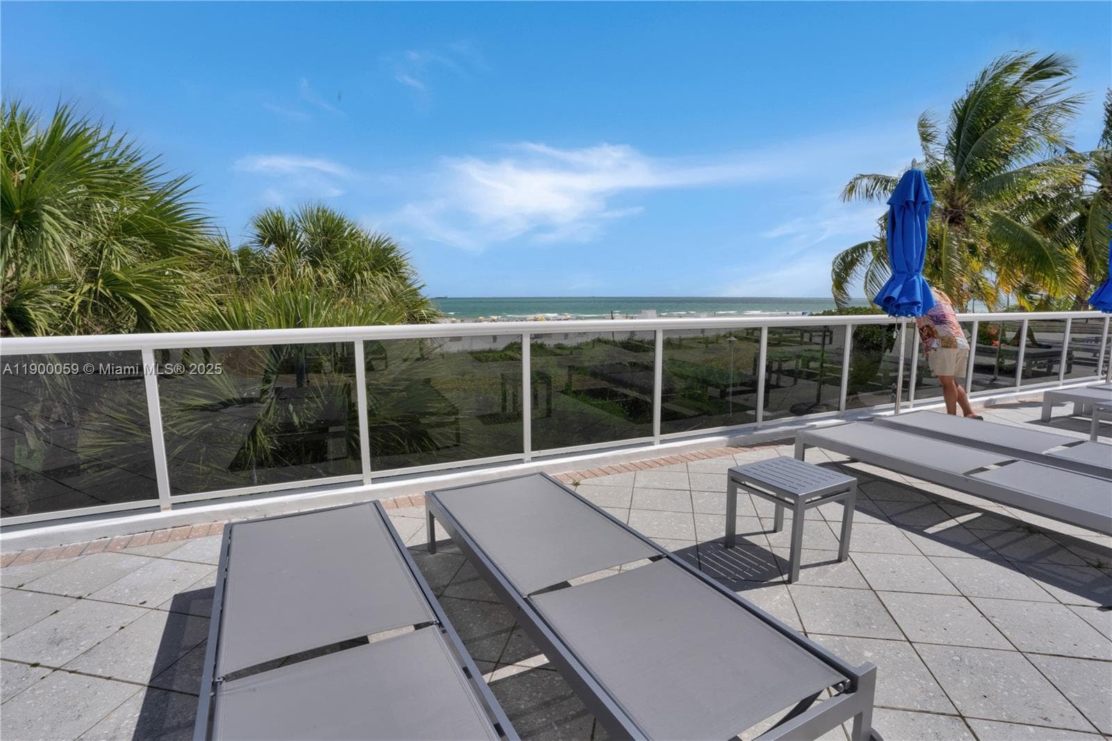 100 Lincoln Rd # 607, Miami Beach FL 33139 — 26