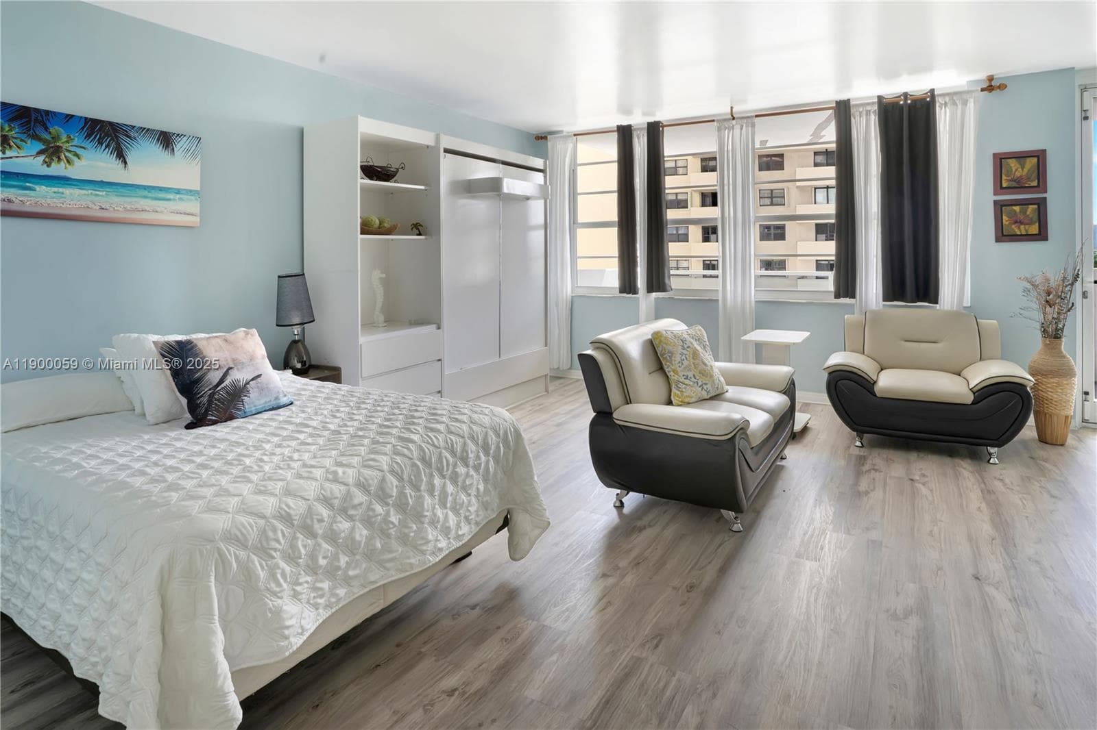 100 Lincoln Rd # 607, Miami Beach FL 33139 — 11