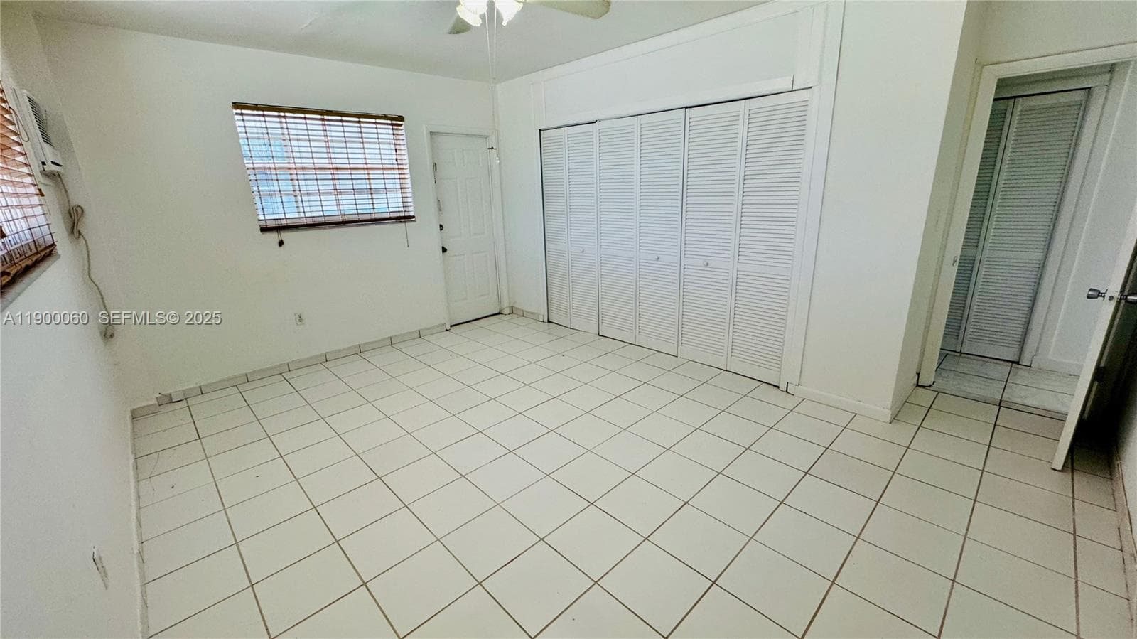 8000 Tatum Waterway Dr # 1, Miami Beach FL 33141 — 16