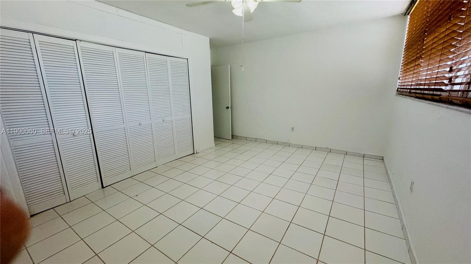 8000 Tatum Waterway Dr # 1, Miami Beach FL 33141 — 14