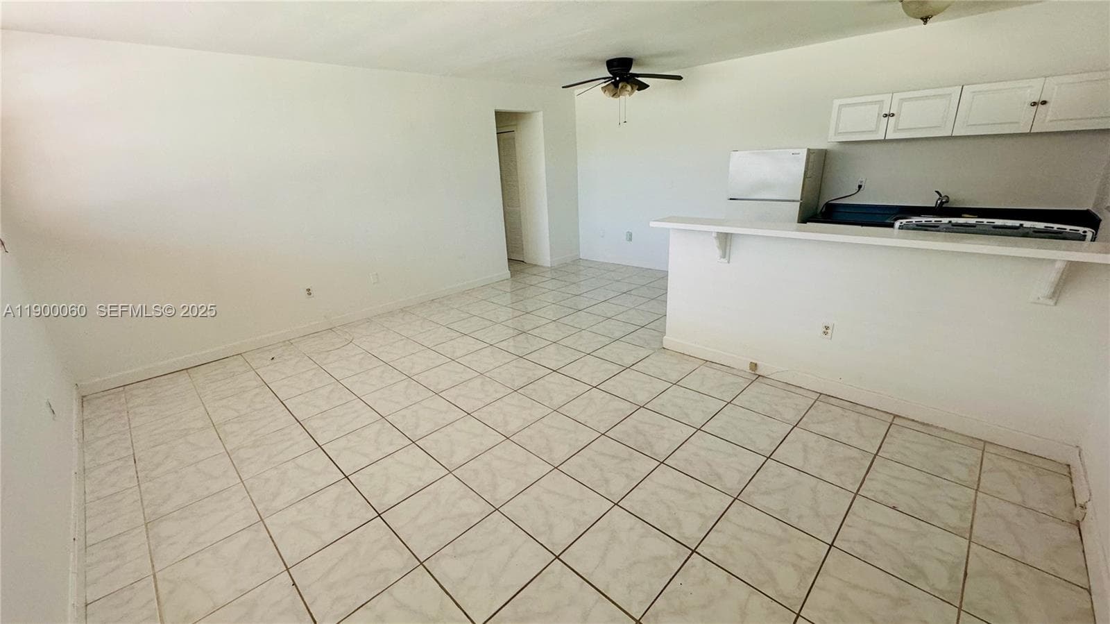 8000 Tatum Waterway Dr # 1, Miami Beach FL 33141 — 4