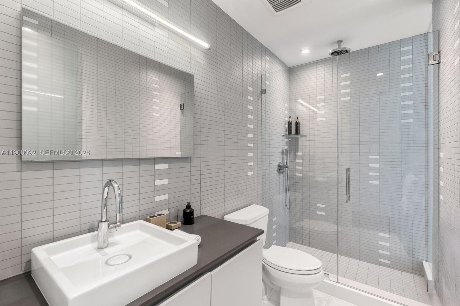 440 S Hibiscus Dr, Miami Beach FL 33139 — 54