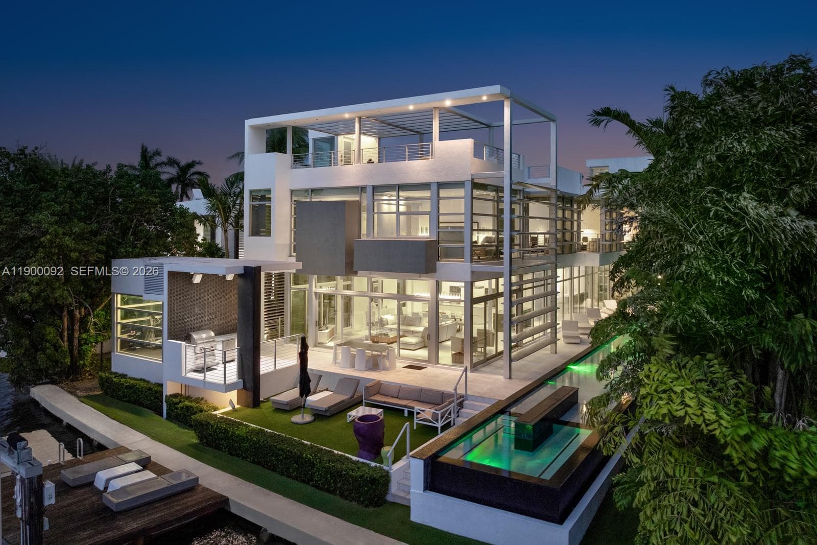 440 S Hibiscus Dr, Miami Beach FL 33139 — 4