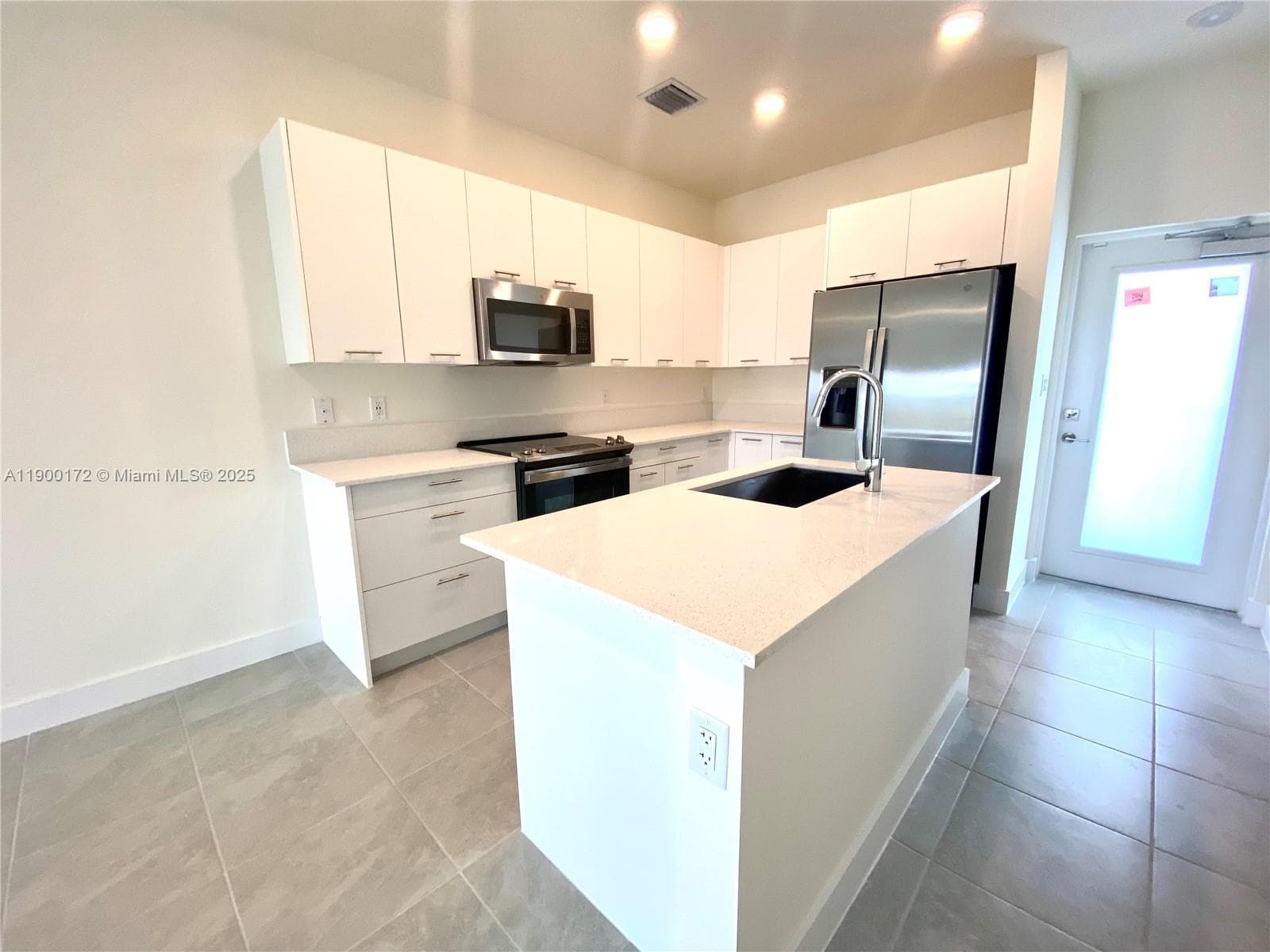 8001 NW 41 ST. # 311, Doral FL 33166 — 6