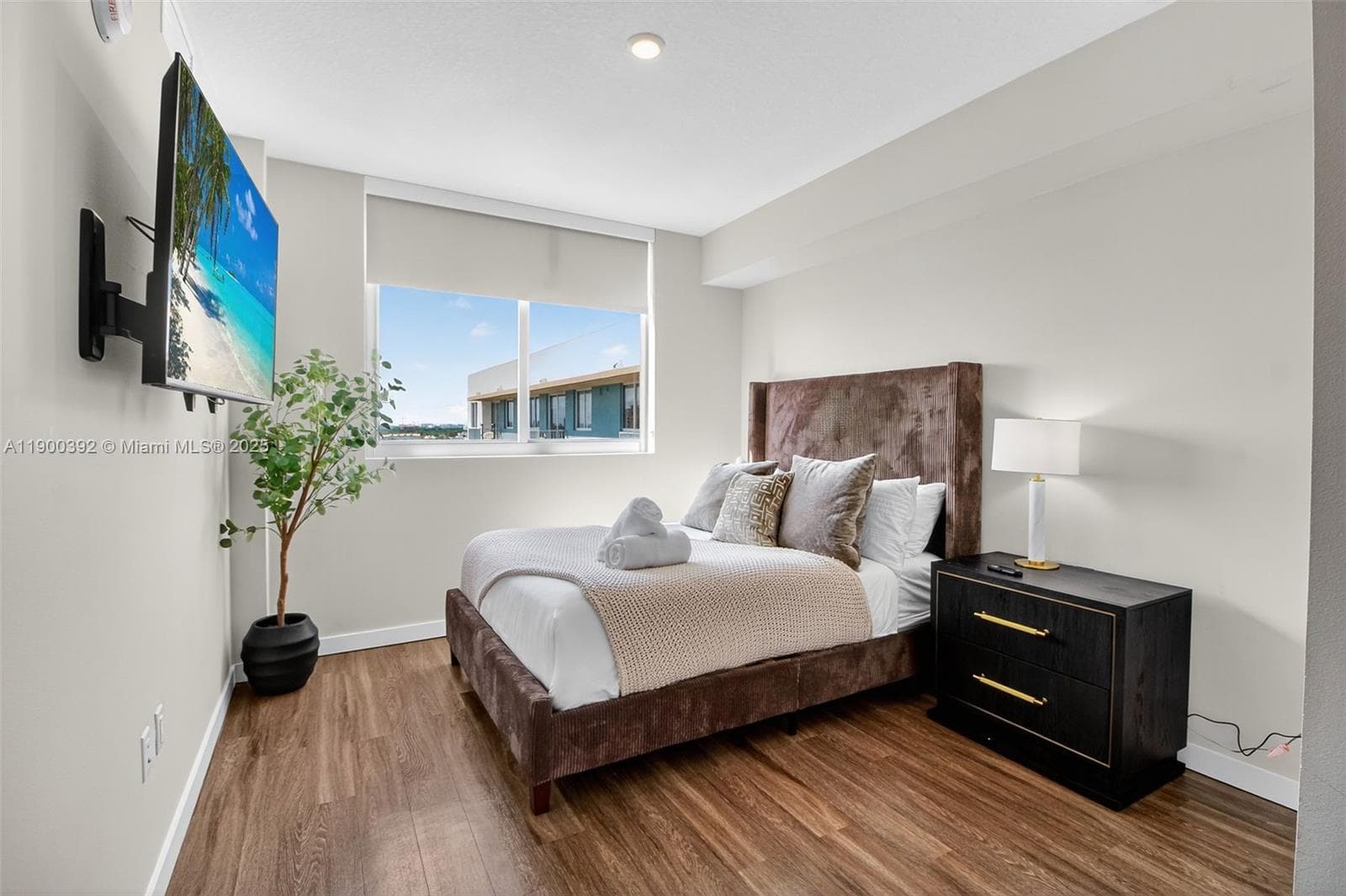 1110 NW 1 ST # 712, Miami FL 33128 — 12