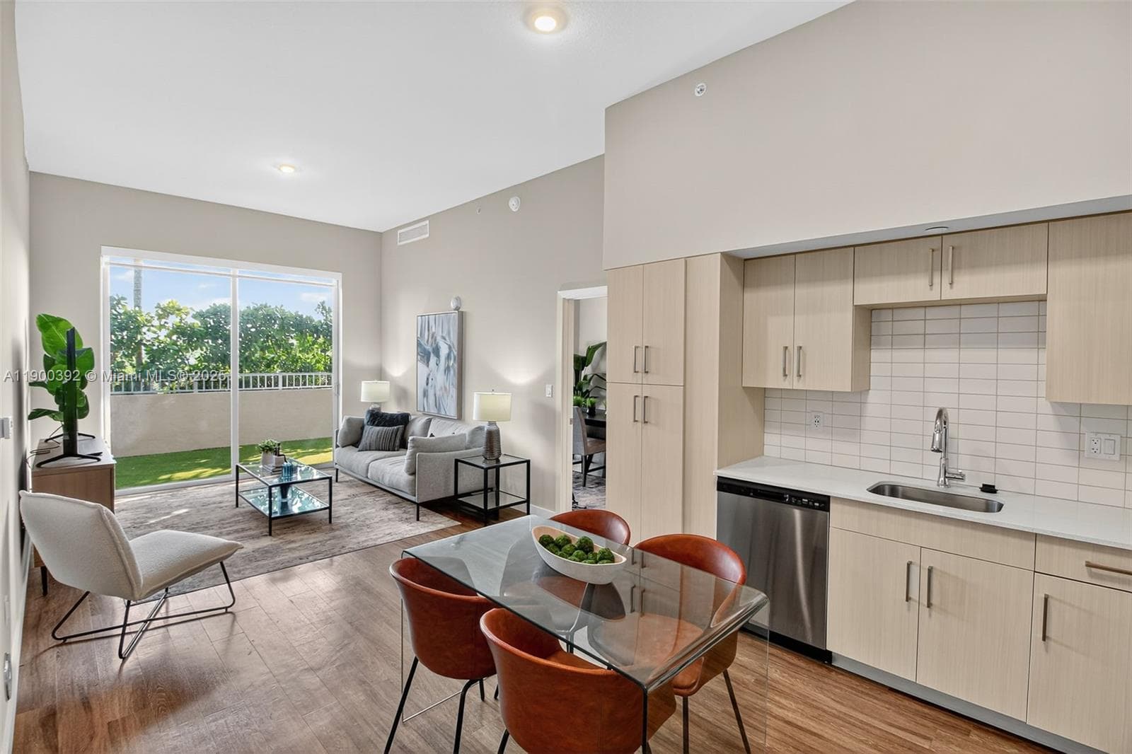 1110 NW 1 ST # 712, Miami FL 33128 — 8