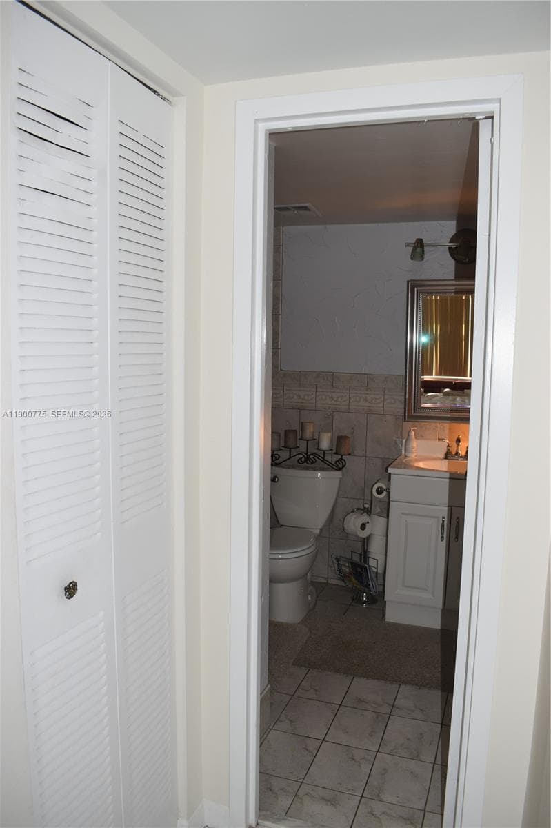 16570 NE 26th Ave # 3C, North Miami Beach FL 33160 — 12