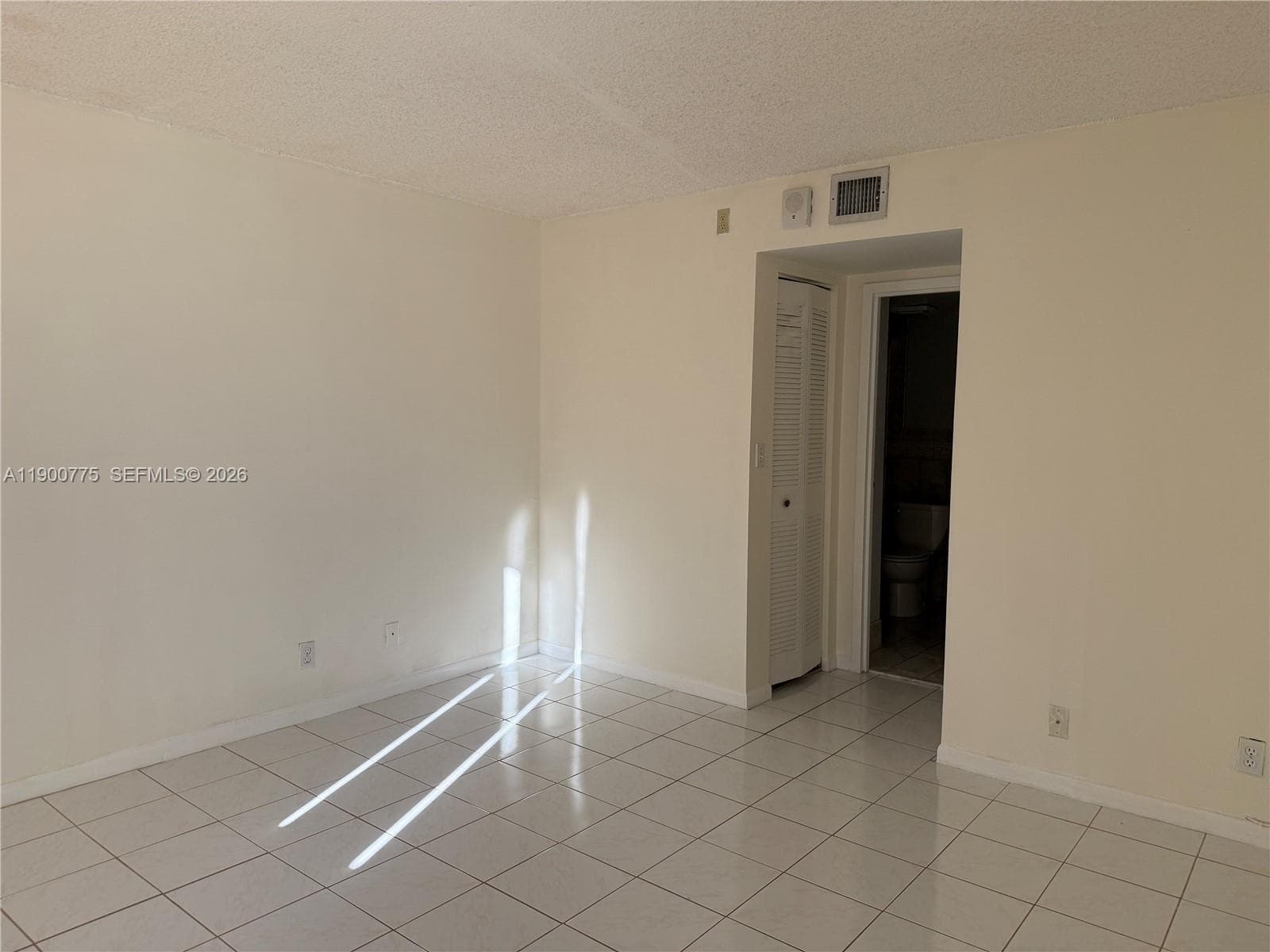 16570 NE 26th Ave # 3C, North Miami Beach FL 33160 — 20