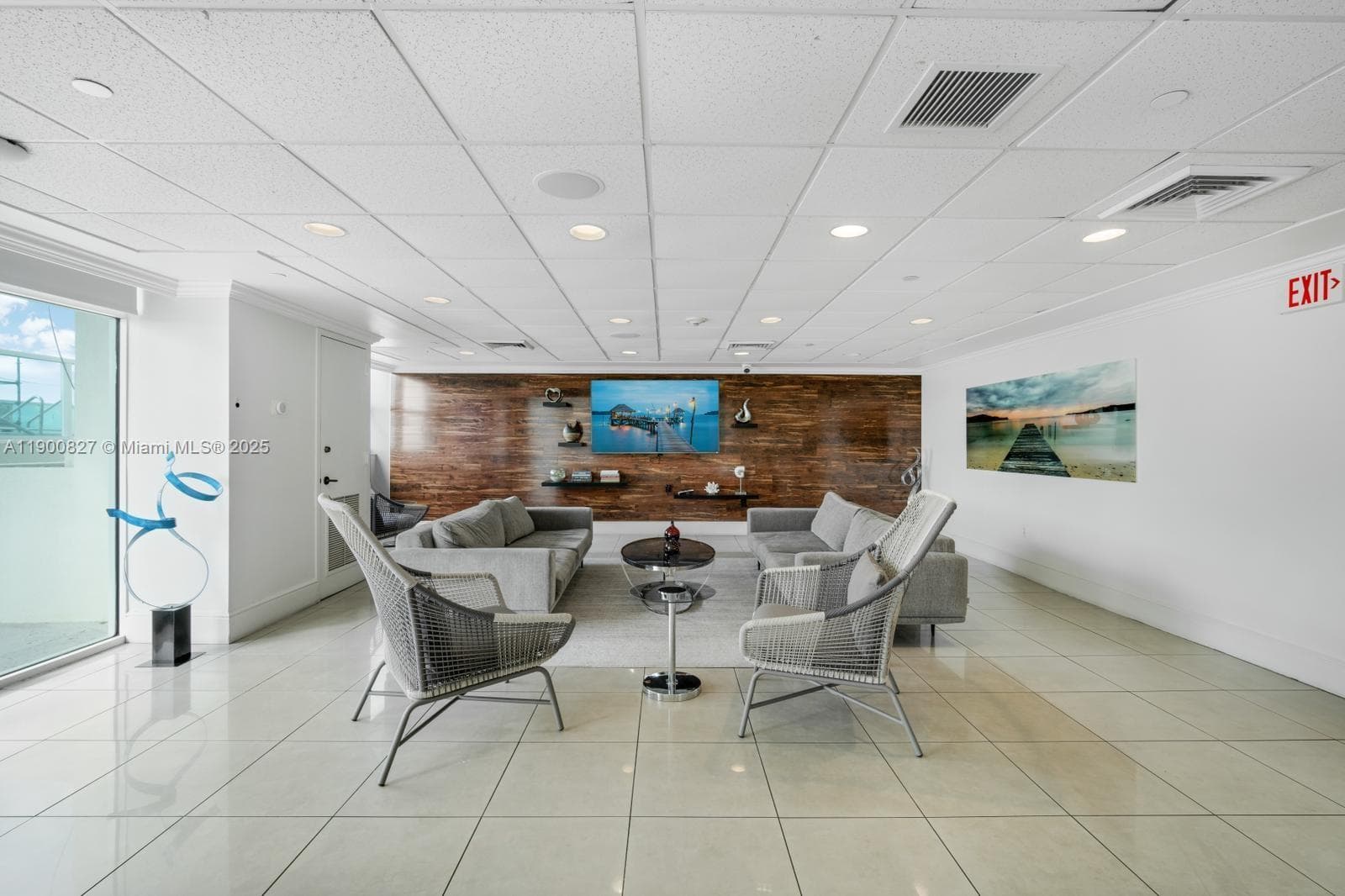 650 West Ave # 303, Miami Beach FL 33139 — 18