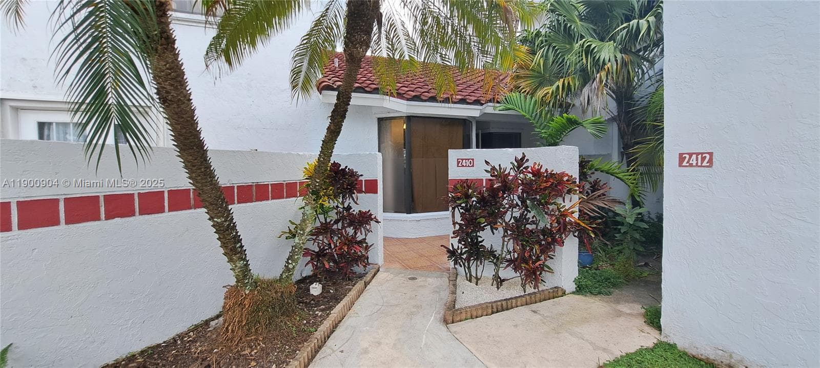 2410 San Remo Cir, Homestead FL 33035 — 1