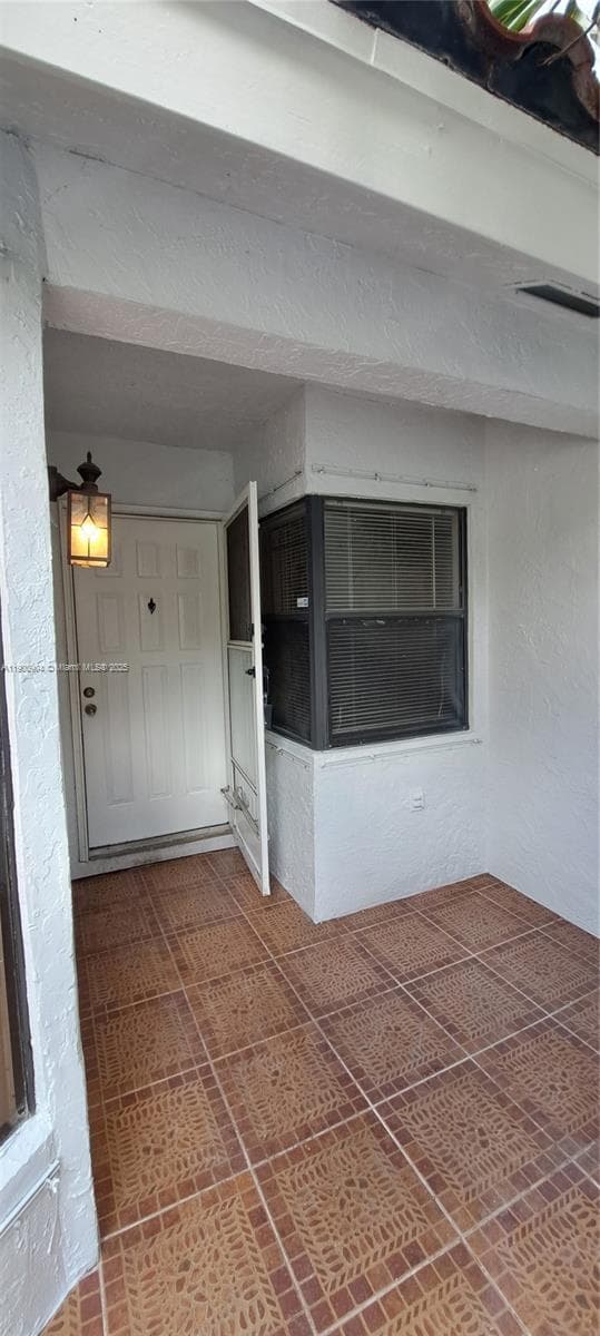 2410 San Remo Cir, Homestead FL 33035 — 5