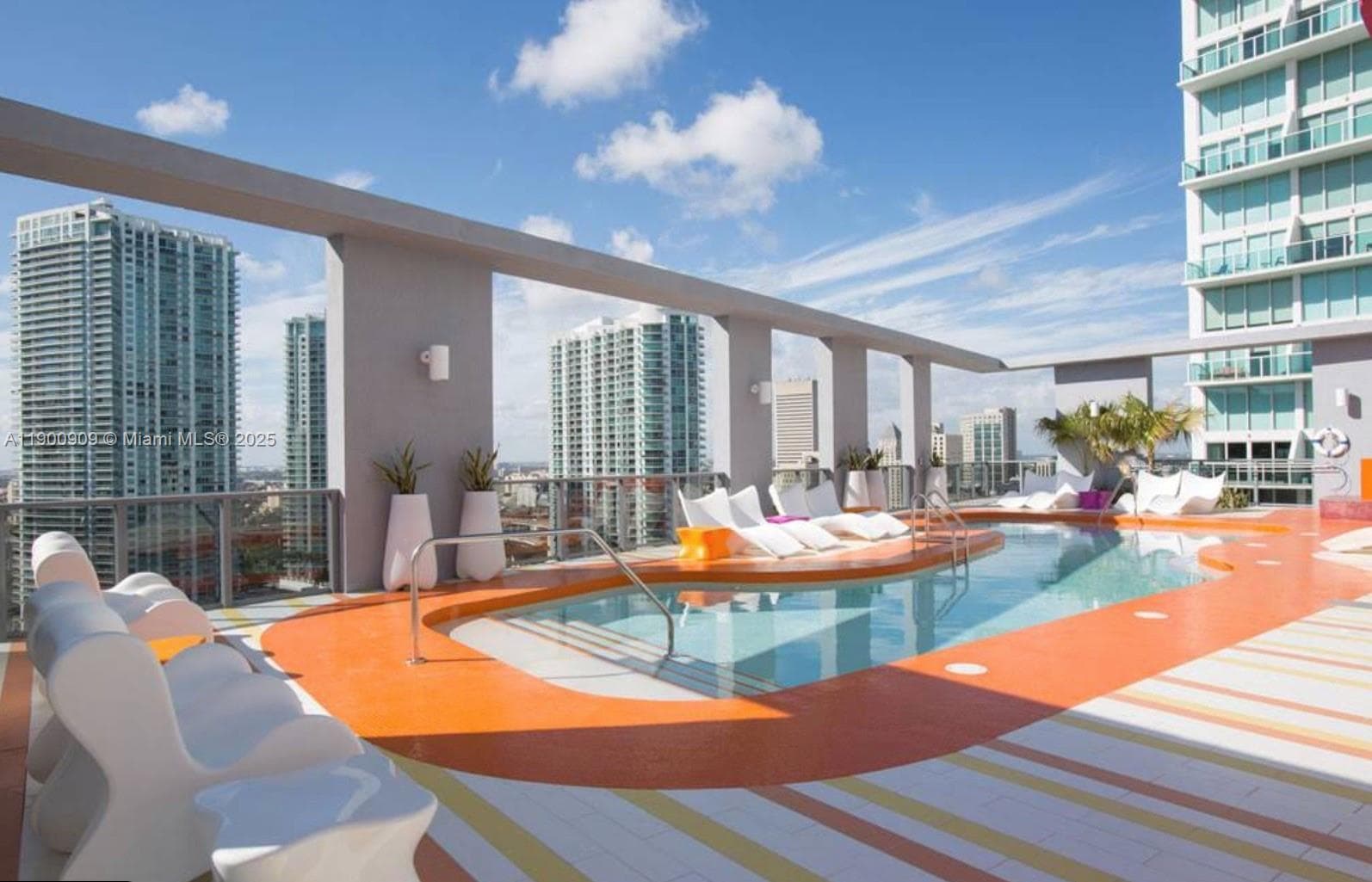 31 SE 6th St # 2508, Miami FL 33131 — 1