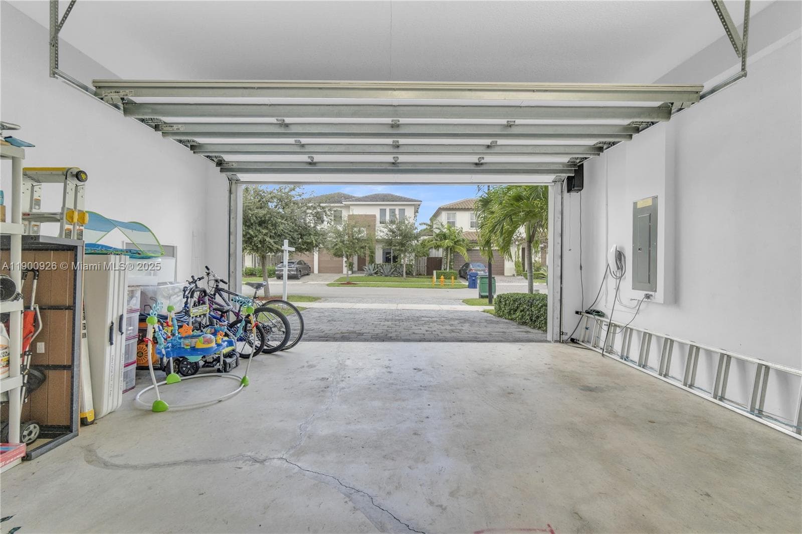 15288 SW 176th Ter, Miami FL 33187 — 46