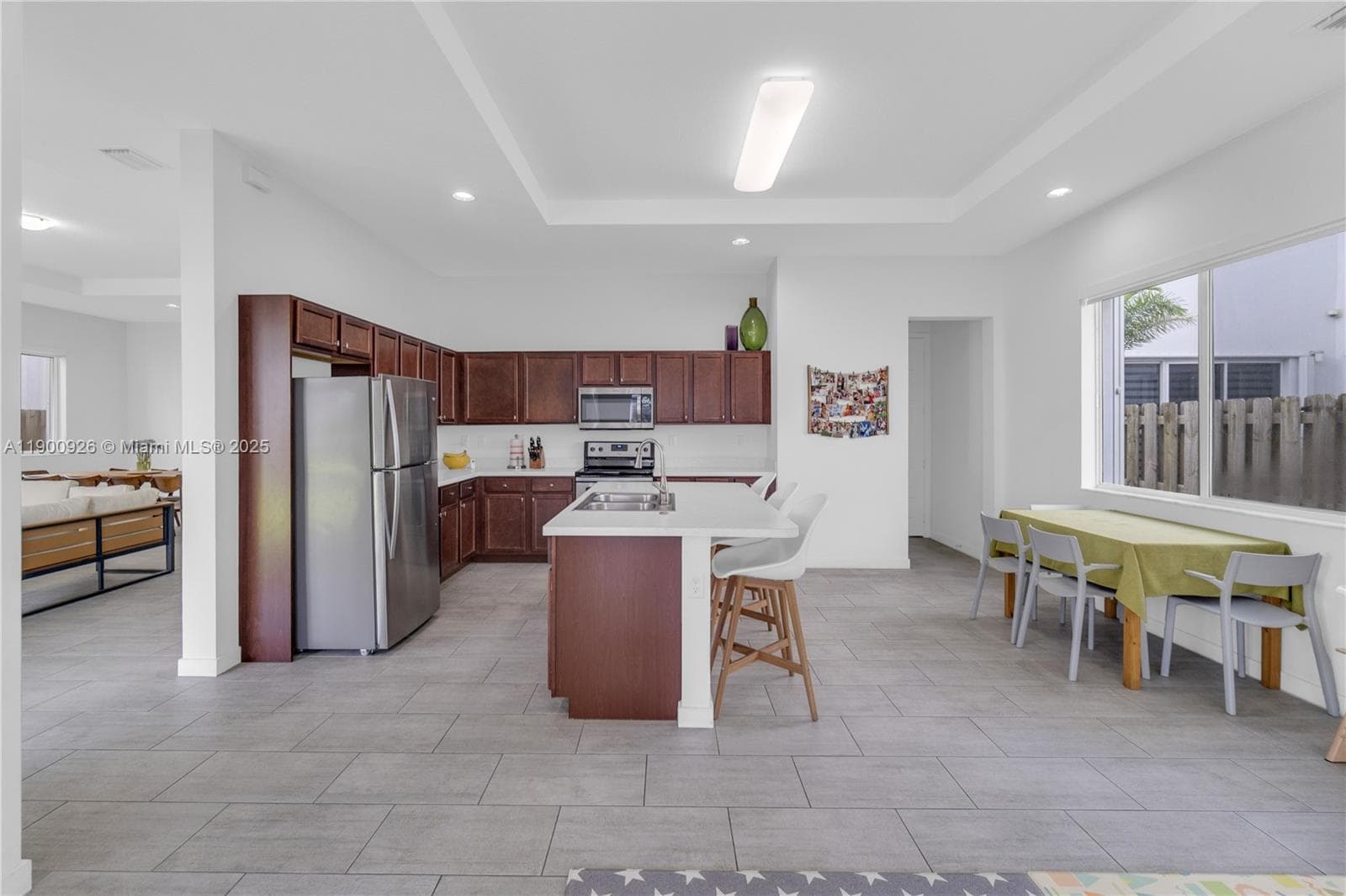 15288 SW 176th Ter, Miami FL 33187 — 16